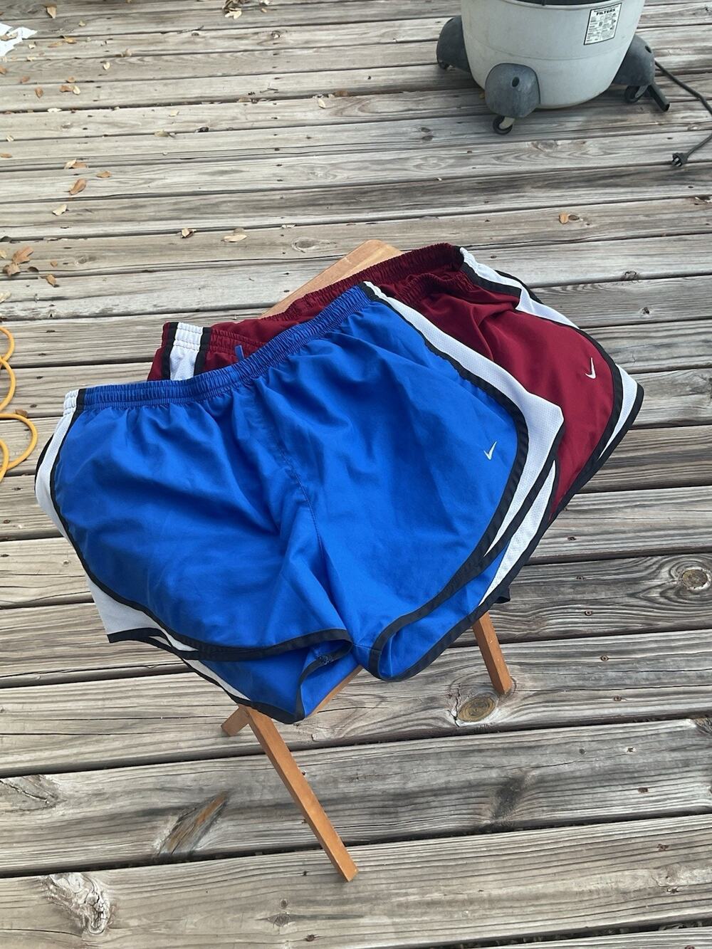 Nike Shorts Woman’s XL Burgundy & Blue Workout Casual 3" Dri Fit (Lot of 2)